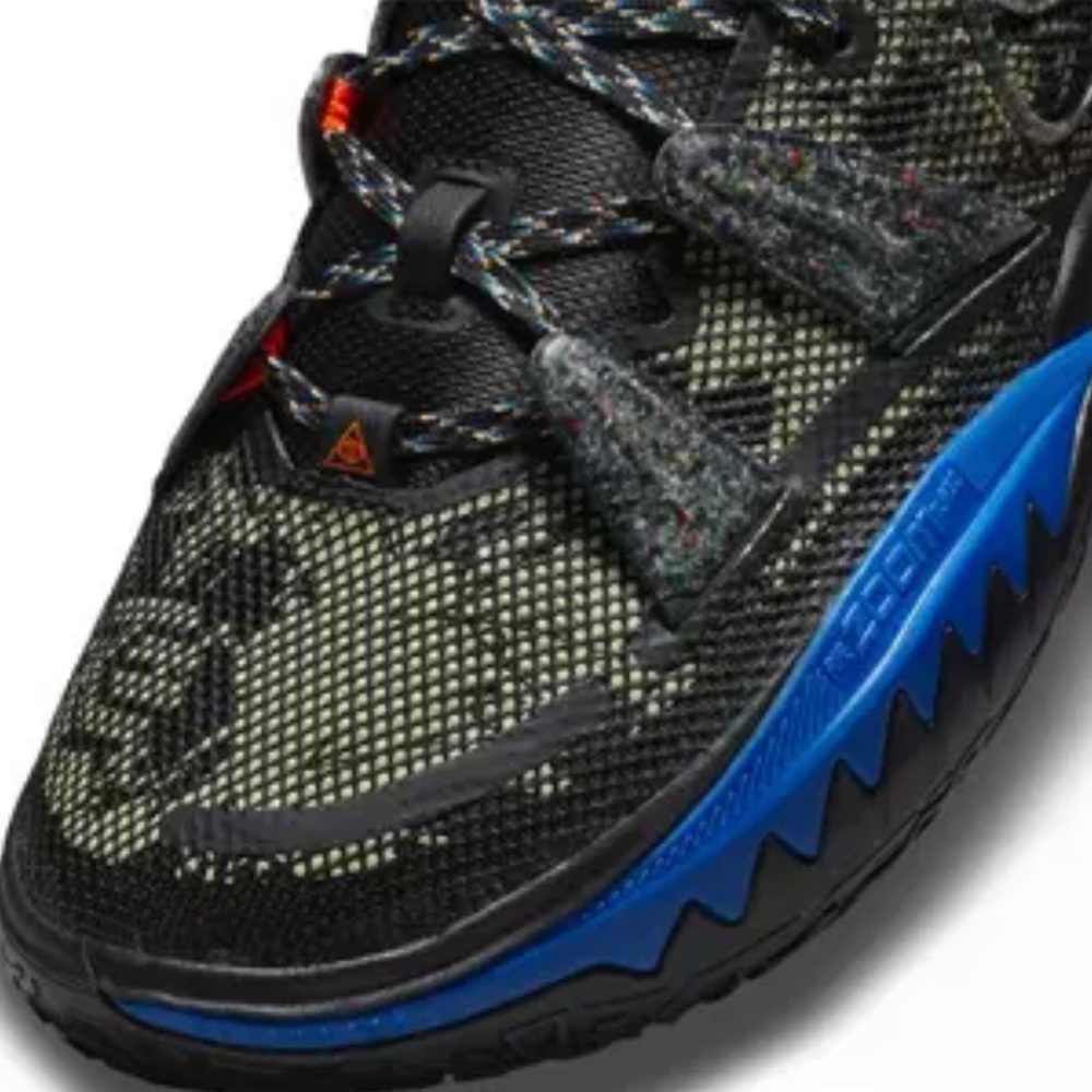 Brand new Nike Kyrie 7 in black and lime ice boys size 4.5